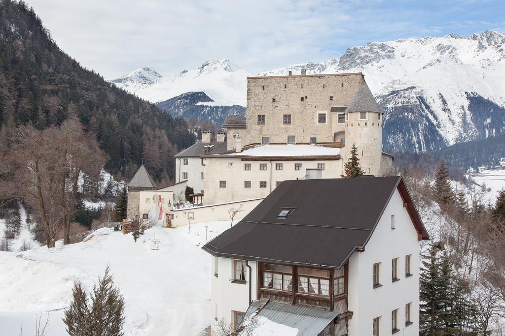 Hotel Neue Burg Nauders Exterior foto